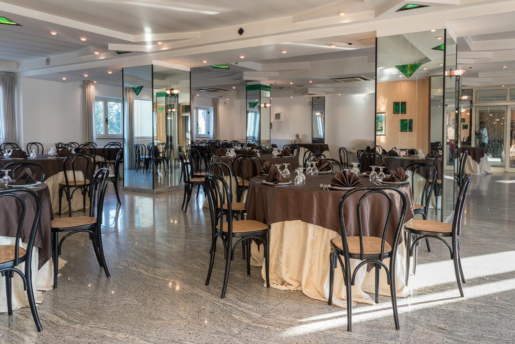 Albergo Carpino Mangone  Kültér fotó