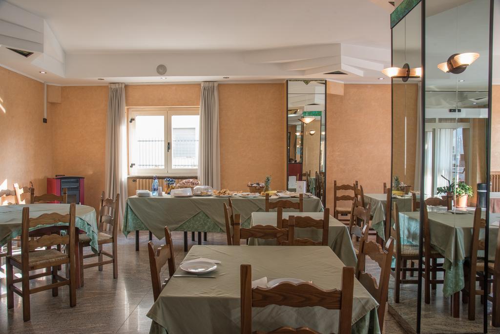 Albergo Carpino Mangone  Kültér fotó
